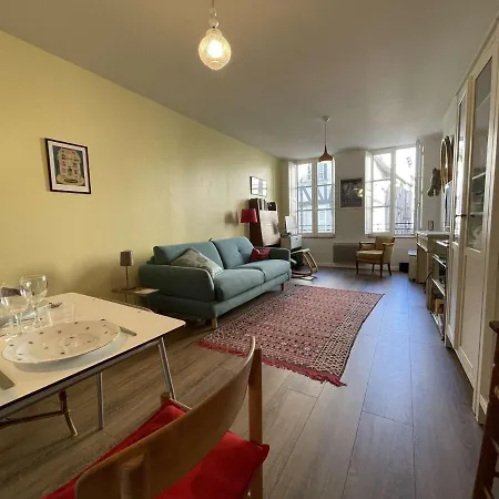 Appartement Studio La Rochelle, 1 Piece, 2 Personnes - Fr-1-246-633 *